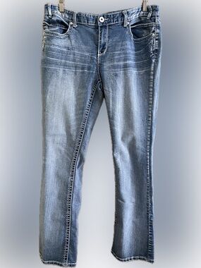 Ariya Women’s Blue Denim Jeans - Classic Mid Wash